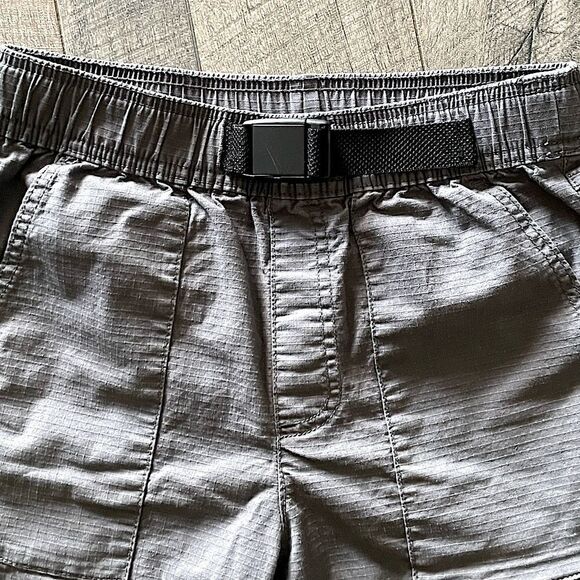 NWOT! Wonder Nation Distressed Gray Youth Shorts. Size Large (10-12). - Picture 3 of 4